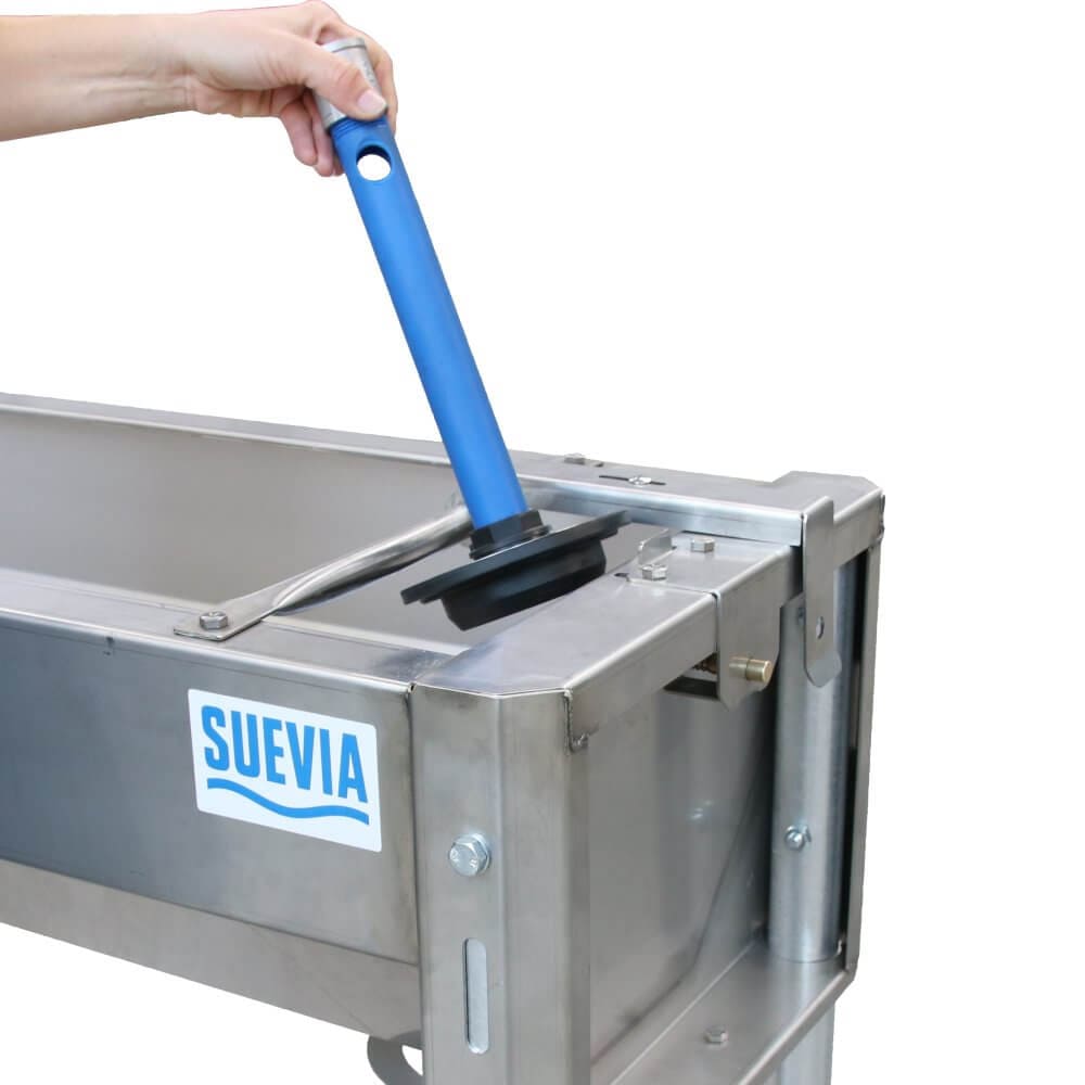 stalltechnik-suevia-schnellablauf-trog-rinderhaltung