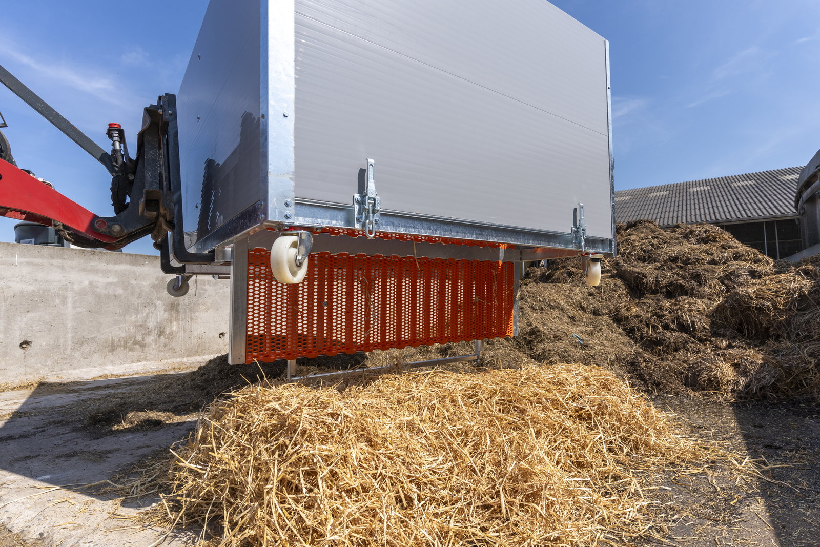 stalltechnik-roseboom-kaelberbox-triobox-einzeln
