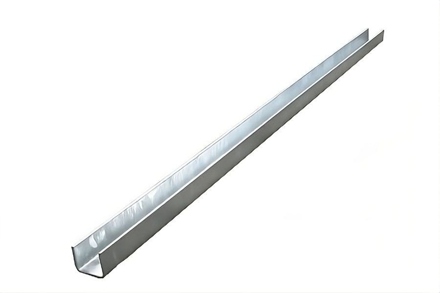 Stalltechnik-Bonrath-U-Pfosten-für-Wandanbau-stabile-Befestigung