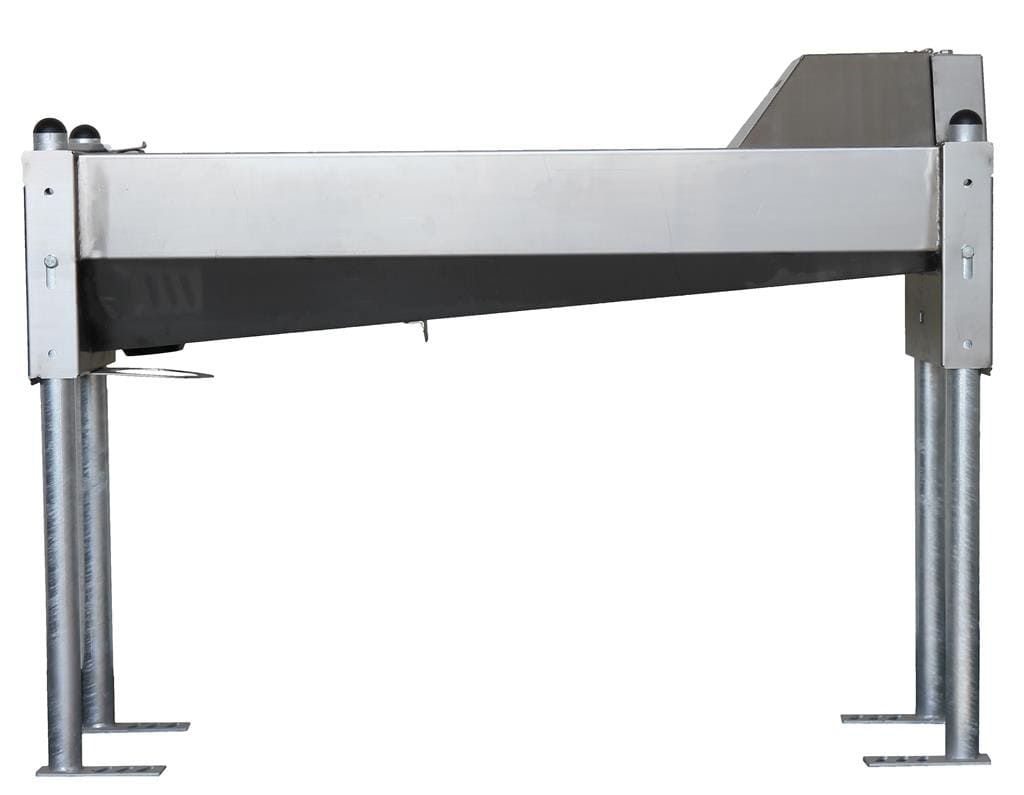 Stalltechnik-Suevia-Standfuesse-fuer-Schnellablauf-Traenkewanne