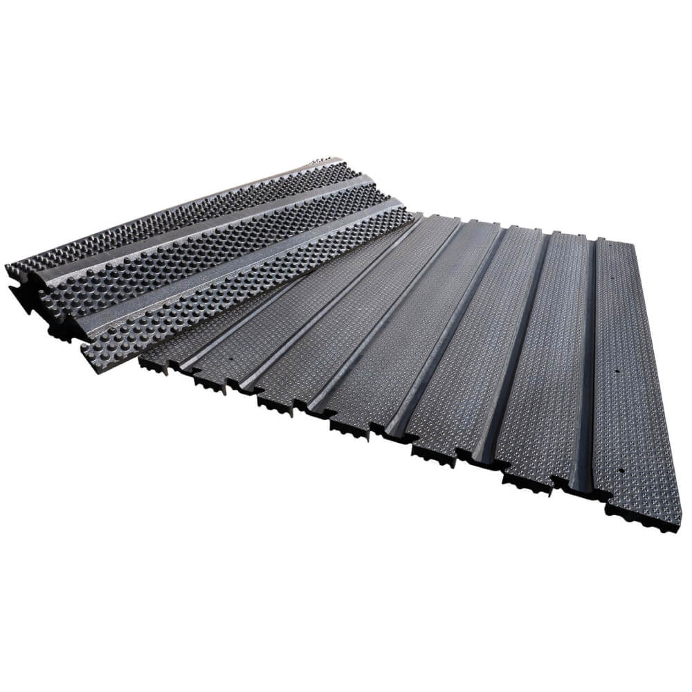 stalltechnik-kraiburg-gummimatte-profidrain