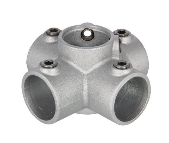 Stalltechnik-Bonrath-Temperguss-Kreuzstueck-vierfach-60-mm